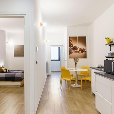 Just Here Apartments - Nina Bari Luaran gambar